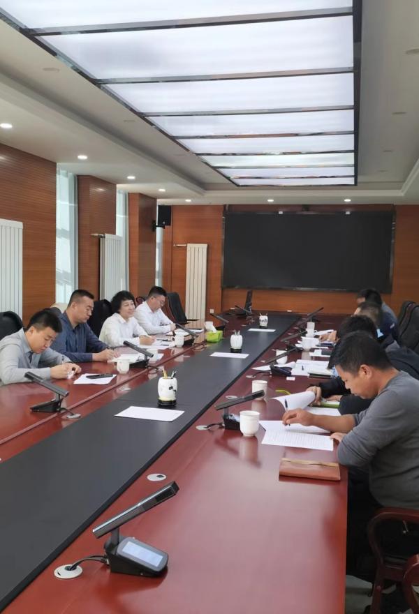 人社局领导到公司调研
